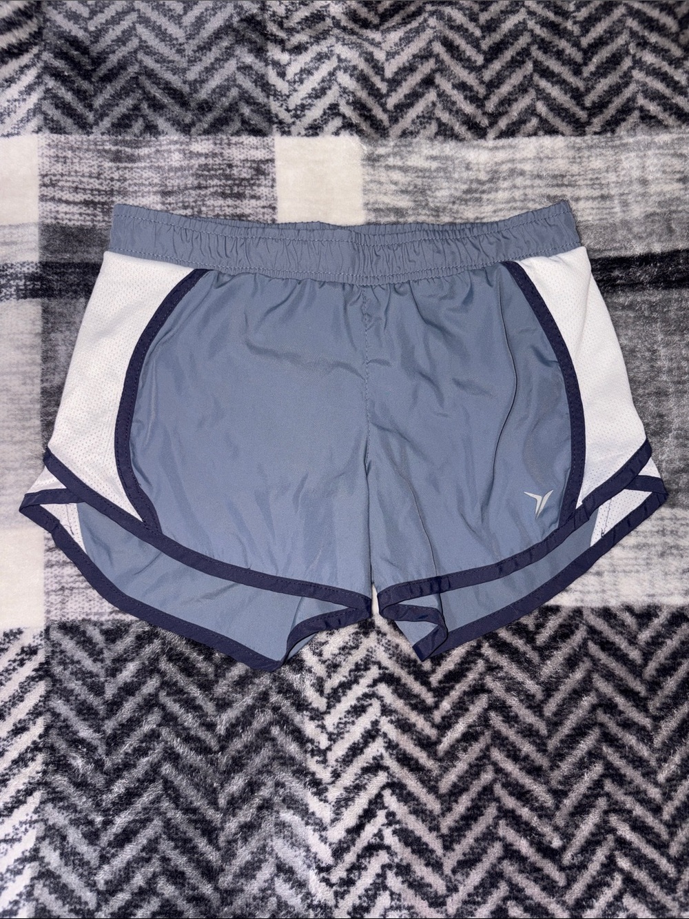 Old Navy Light Blue/Grey and White Girls Athletic Shorts with Navy Trim